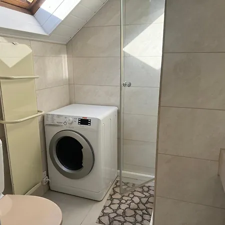 2 Chambres Adjacentes Avec Lit Queen Size בית אירוח