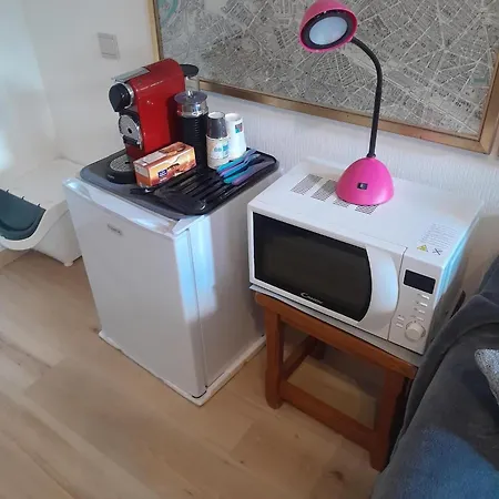 2 Chambres Adjacentes Avec Lit Queen Size *